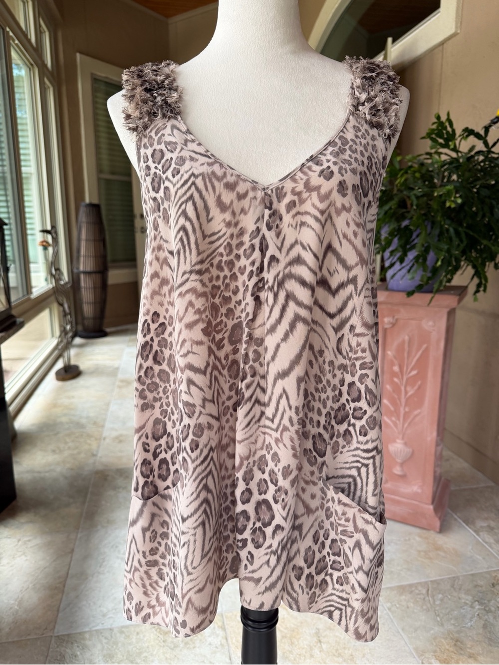 Rory Becca top, size M.